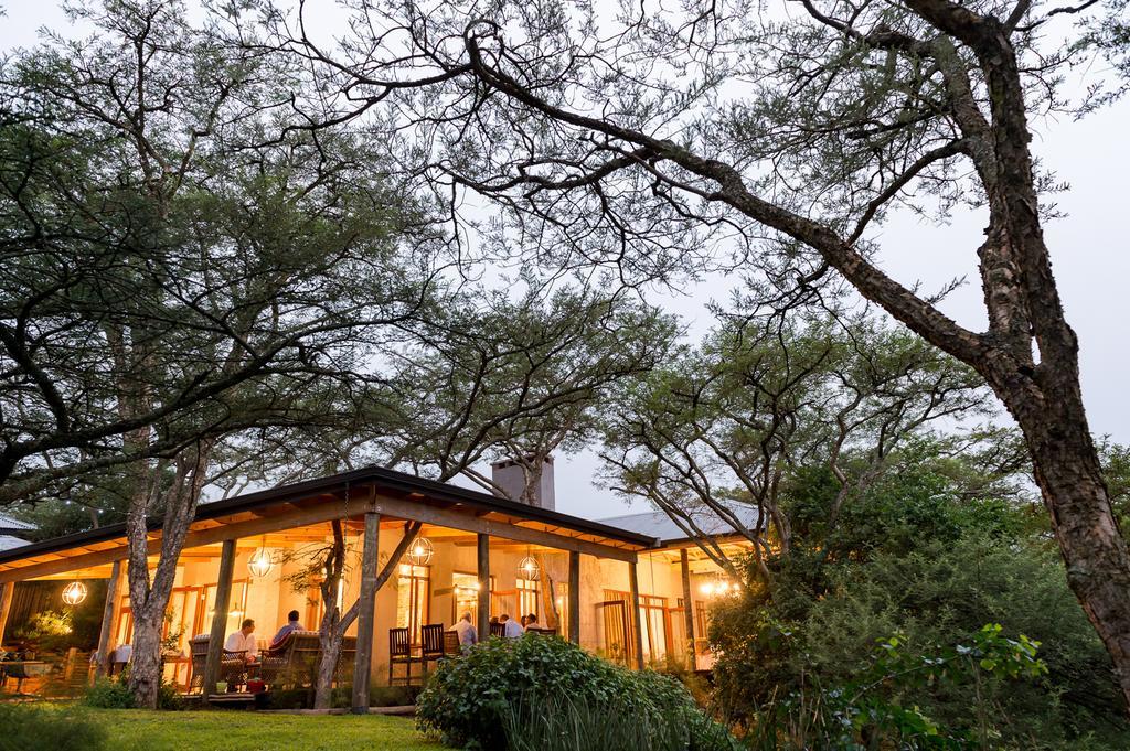 Hilton Bush Lodge & Function Venue Exterior foto